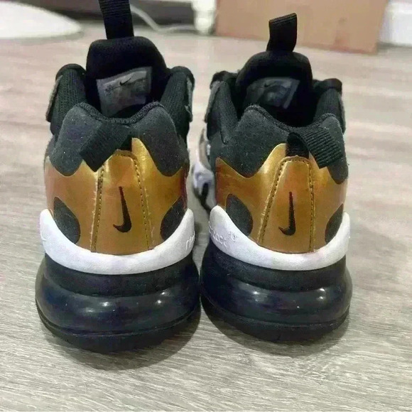 Nike Air Max 270 React Metallic Gold Youth Sneakers - Picture 4 of 6